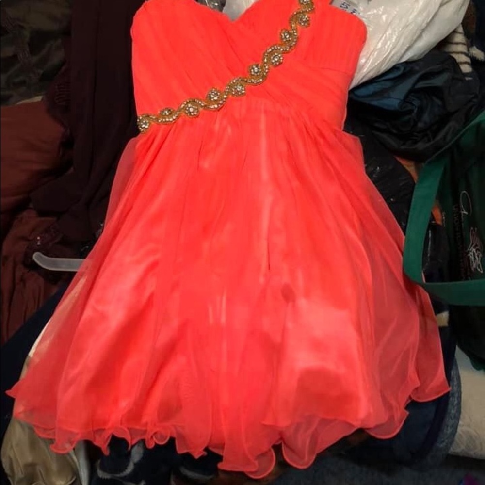 Super pretty formal dress